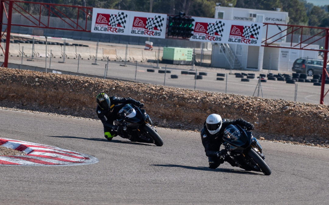 Emperador Racing calienta motores en el Circuito de Alcarrás para preparar la inminente nueva temporada